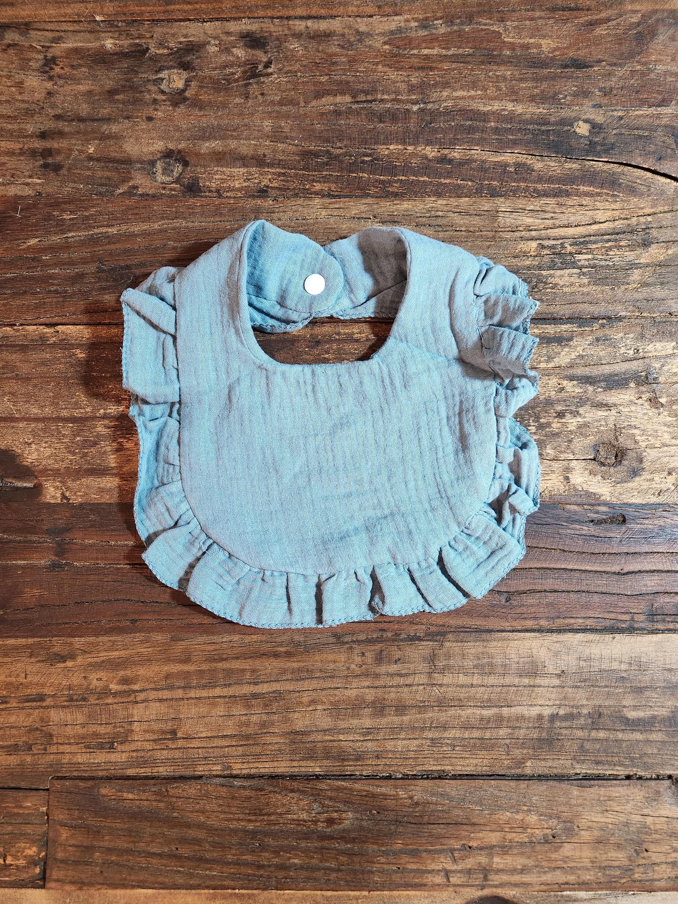 Personalized Muslin Embroidered Bib, & Burp Cloth + Velvet Bow | Custom Name or Initials