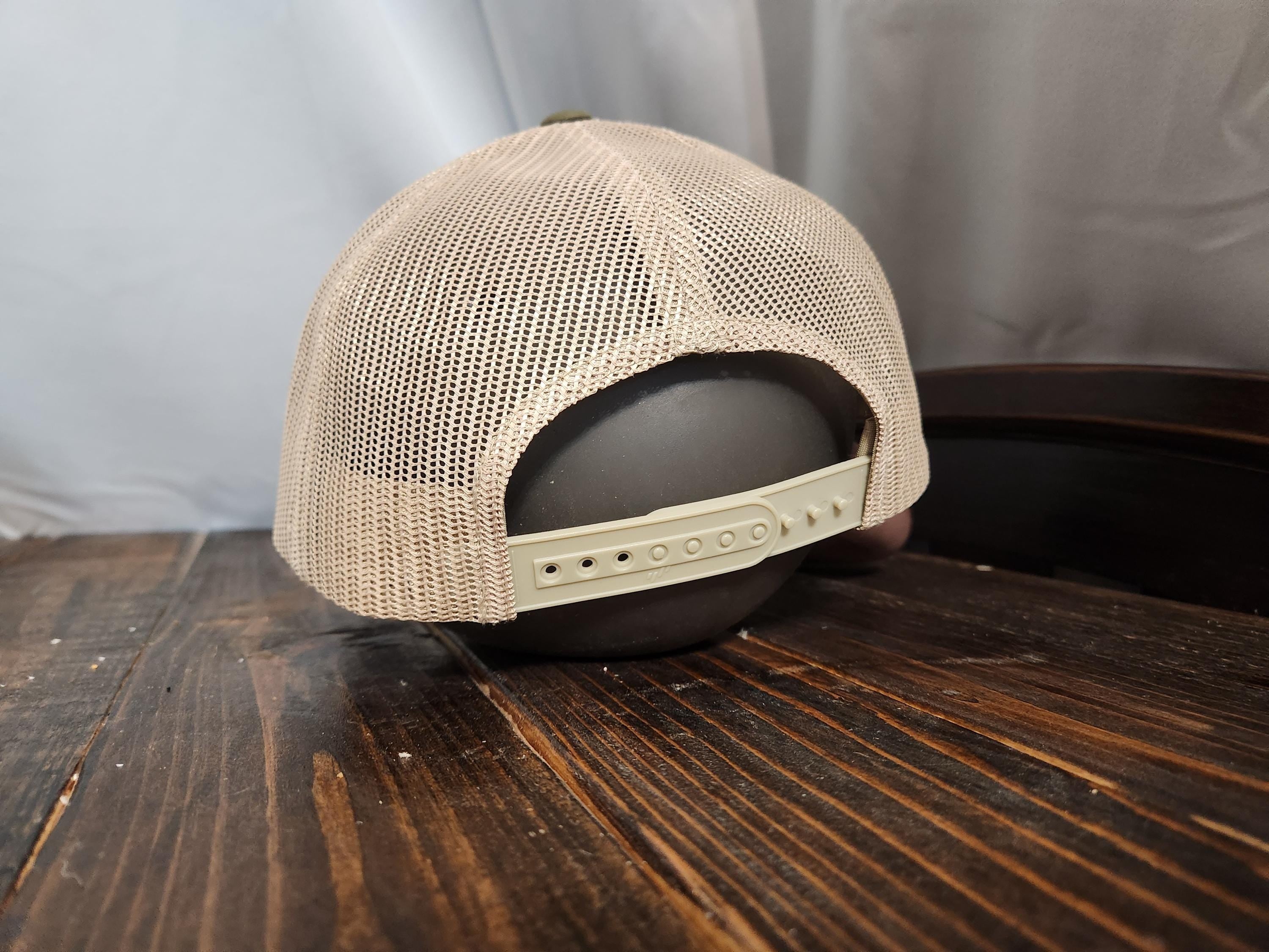 Successful Hunt Embroidered Snapback Hat for Men –  Adjustable Trucker Hat Yupoong