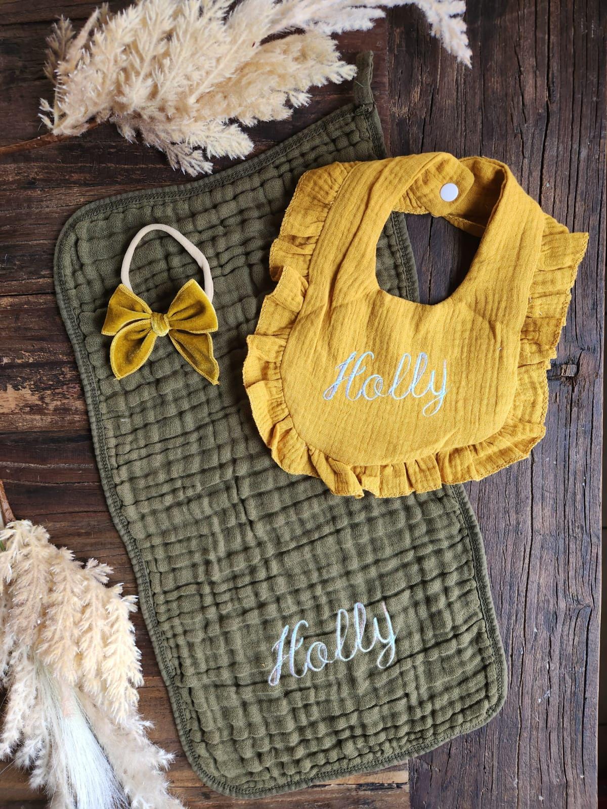 Personalized Muslin Embroidered Bib, & Burp Cloth + Velvet Bow | Custom Name or Initials